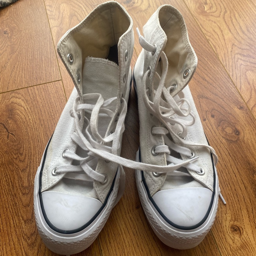 Converse white high top  Sneakers women 7